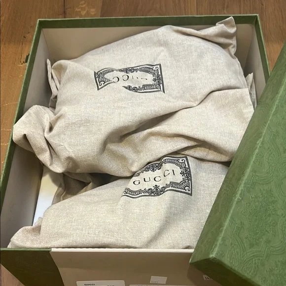 Gucci Apollo GG Supreme Boots - Picture 5 of 5